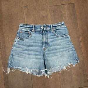 AMERICAN EAGLE Highest Waist 90s Boyfriend Shorts